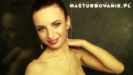 Frame from the video Pieszczoty pod prysznicem