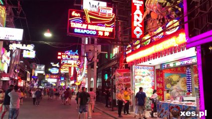 Frame from the video Dziewczyna z Walking Street