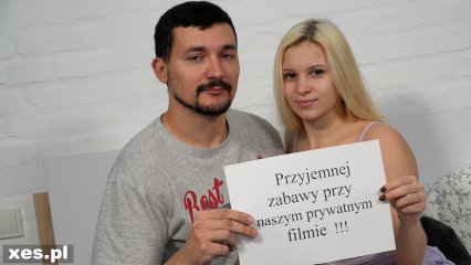 Kadr z filmu Zabawy Kristiny z chłopakiem