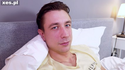 Frame from the video Na początek lodzik