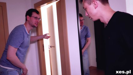 Frame from the video Bierzemy ją na ostro