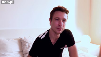 Frame from the video Panna Braun zrobi mi loda