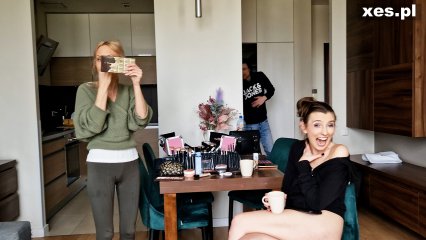 Frame from the video Kręcimy pornola - Emma Scarlett