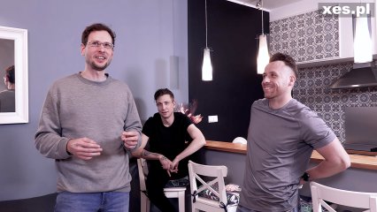 Frame from the video Antonio poznaje Nikitę